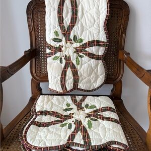 Vintage 2pc. Quilted Christmas Pillow Shams